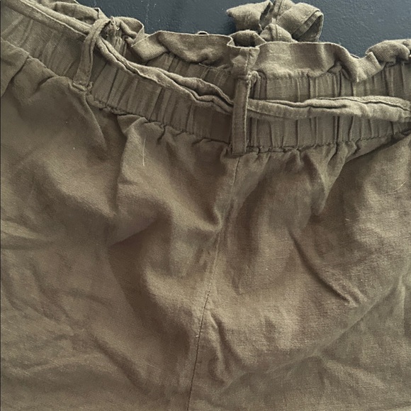 High Waist Olive Women's Shorts - Picture 4 of 8